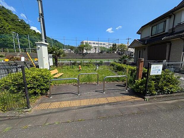 下恩方松竹ちびっこ公園（約550m）