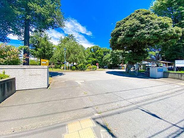 村山医療センター(約2,200m)