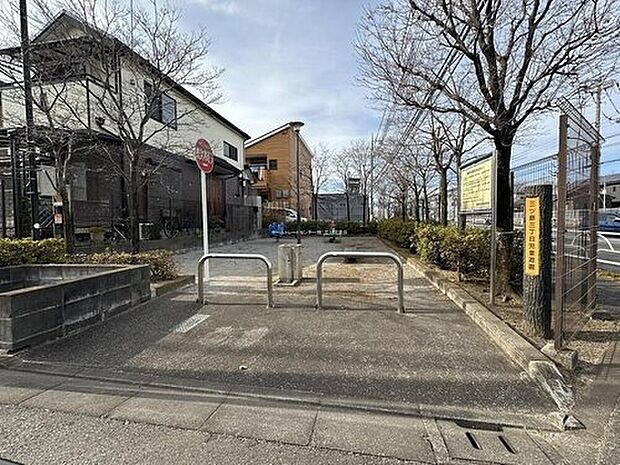 三ツ藤三丁目児童遊園（約700m）