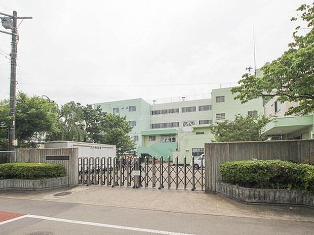 国分寺市立第十小学校（約600m）