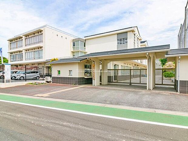 日野市立日野第一中学校（約900m）