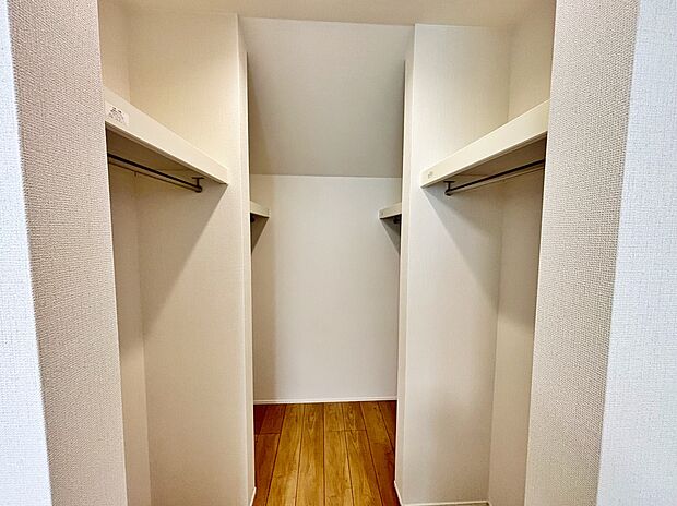 【☆Room☆ 】☆Room☆
住まう方でカスタマイズしていただけるシンプルなデザインの内装。ご自身で素敵な空間を創り上げられます。