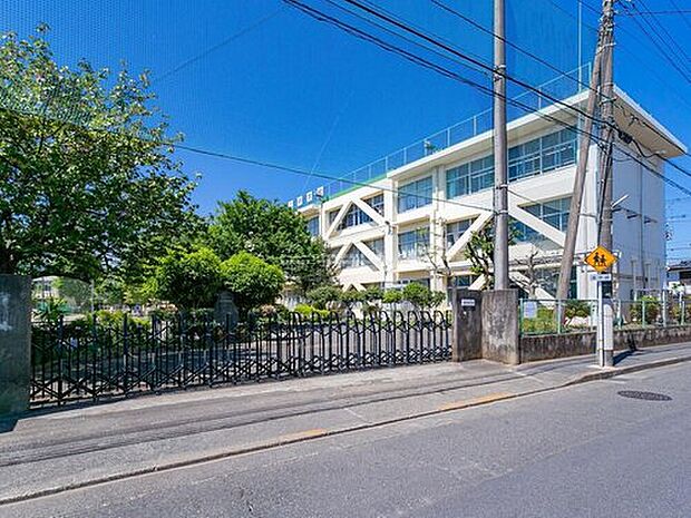 東大和市立第二中学校（約70m）