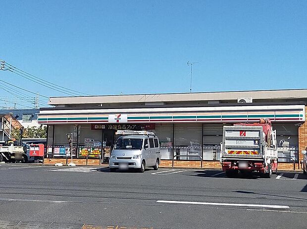 セブンイレブン立川幸町店（約750m）