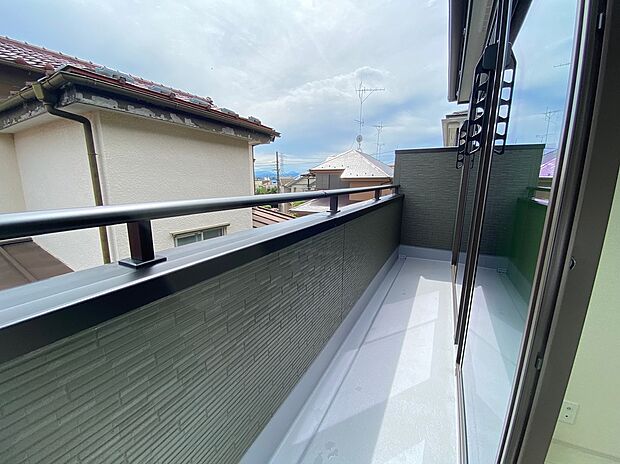 【☆Balcony☆ 】☆お住い探しの際は『すまいーだ』もご覧ください♪当社は飯田グループホールディングスの直営販売窓口です。飯田グループのお家は弊社にて検討下さいませ。アフターサポートまで一括して担当させて頂きます！！