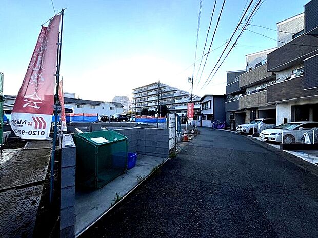 【グリノワール高津・溝の口　3期現地写真 2025.11.24】◆◇見学のご予約は【0120-938-226】までお電話頂くか、
　【資料請求する】【見学予約する】からお問合せください。◇◆
～皆様からのお問合せをスタッフ一同、心よりお待ちしております～