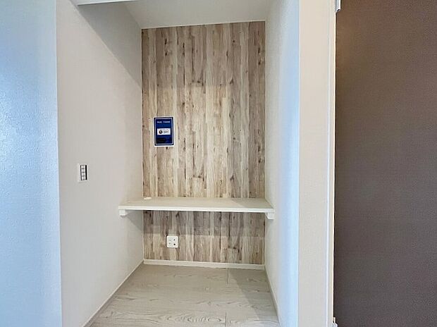 【スタディーカウンター】居室にあるカウンターは使い方いろいろ。テレワークスペースに活用したり、子ども部屋として使うなら勉強机にもピッタリです。あなたはどんな使い方をするのでしょうか?