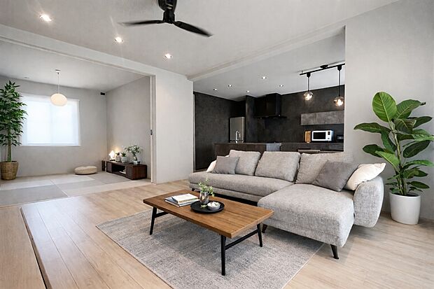 日常を少し特別に変え、家族の暮らしにゆとりと安らぎをもたらすリビング。