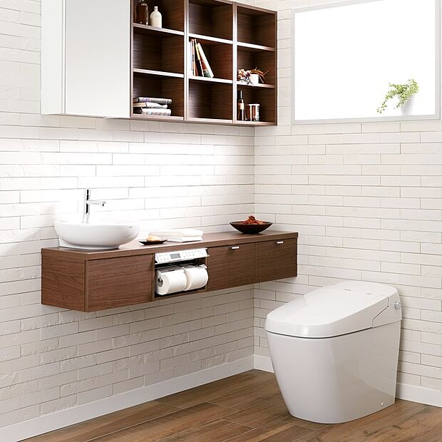 【タンクレストイレ】最もプライベートな場所だからこそ、自分のお気に入りのもので空間の演出がしたい。
ナチュラルでやすらげる空間に。