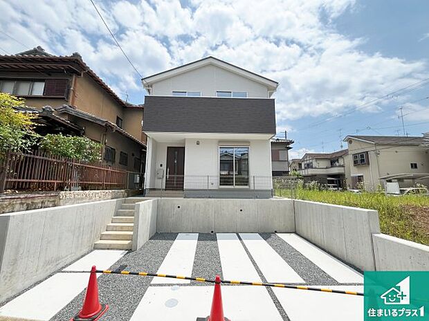 安心の10年保証！外観を美しく保ち、雨水で汚れを落とします！気になることがありましたら、お気軽にお問い合わせください！