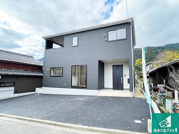 現在建築中！落ち着いた街並みで新生活を始めることが出来そう！周辺の物件も併せてご紹介させて頂きます！