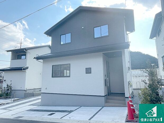 安心の10年保証！外観を美しく保ち、雨水で汚れを落とします！気になることがありましたら、お気軽にお問い合わせください！