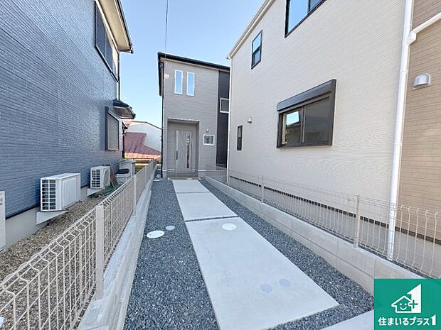 【外観】安心の10年保証!外観を美しく保ち、雨水で汚れを落とします!気になることがありましたら、お気軽にお問い合わせください!