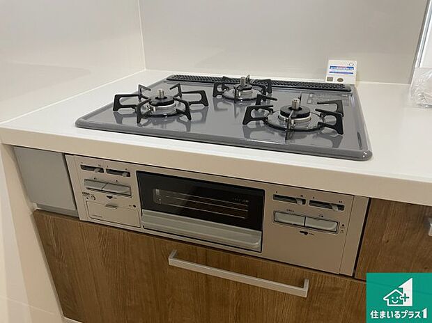 【コンロ】ダブル高火力Siセンサー付きコンロ!3口あるので、まとめて料理をする時も大活躍!