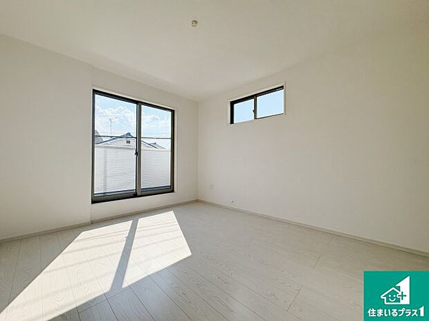 【洋室】現在建築中!落ち着いた街並みで新生活を始めることが出来そう!周辺の物件も併せてご紹介させて頂きます!