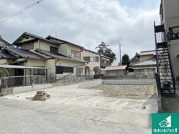 【外観】現在建築中!落ち着いた街並みで新生活を始めることが出来そう!周辺の物件も併せてご紹介させて頂きます!