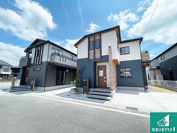 【外観】安心の10年保証!外観を美しく保ち、雨水で汚れを落とします!気になることがありましたら、お気軽にお問い合わせください!