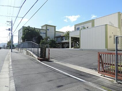 大津市立日吉中学校 徒歩4000m
