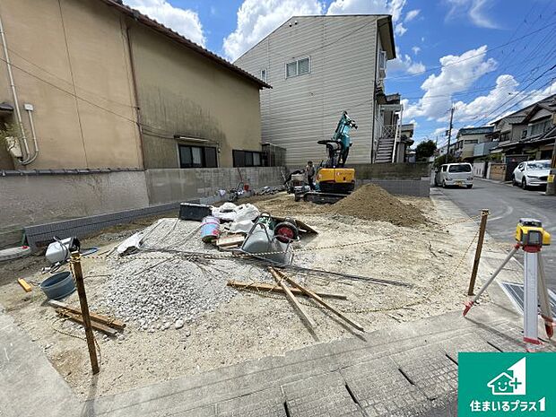 【外観】現在建築中！落ち着いた街並みで新生活を始めることが出来そう！周辺の物件も併せてご紹介させて頂きます！