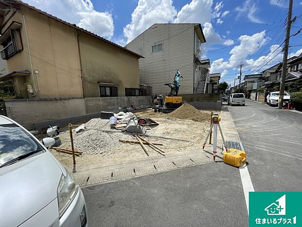 【外観】現在建築中！落ち着いた街並みで新生活を始めることが出来そう！周辺の物件も併せてご紹介させて頂きます！