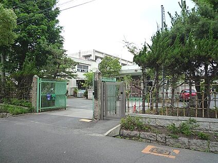 京田辺市立草内小学校 徒歩238m