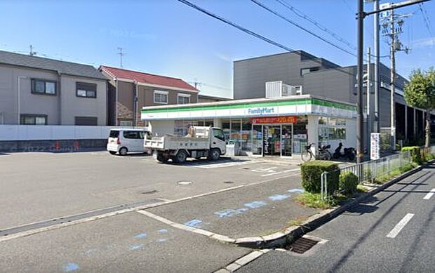 ファミリーマート 京屋長曽根店
