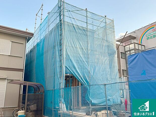 【外観】現在建築中!落ち着いた街並みで新生活を始めることが出来そう!周辺の物件も併せてご紹介させて頂きます!