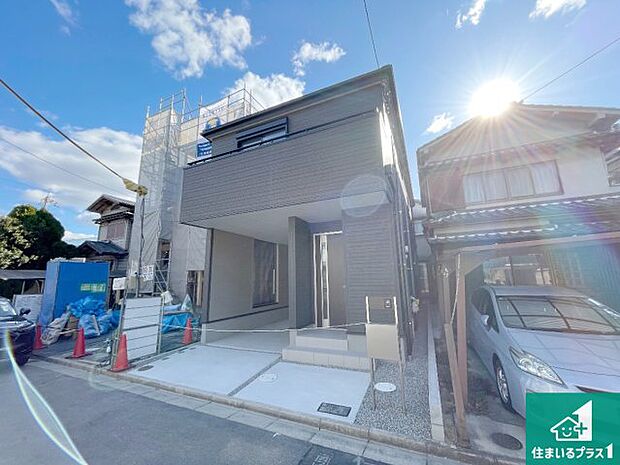 【外観】安心の10年保証！外観を美しく保ち、雨水で汚れを落とします！気になることがありましたら、お気軽にお問い合わせください！