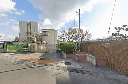 松原市立松原小学校 徒歩650m