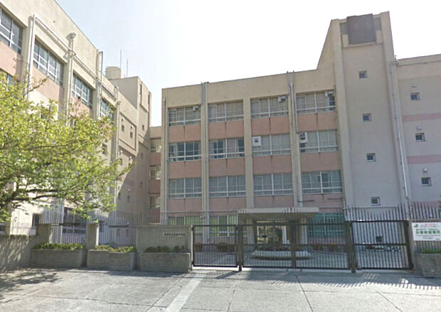 大阪市立矢田中学校