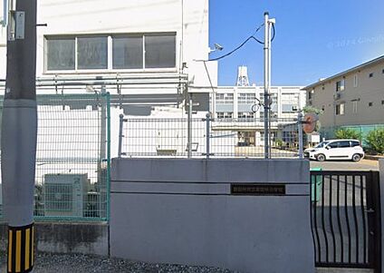 富田林市立富田林小学校 徒歩461m