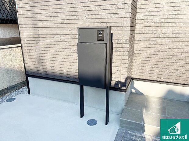 【外観】安心の10年保証!外観を美しく保ち、雨水で汚れを落とします!気になることがありましたら、お気軽にお問い合わせください!