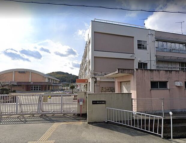 和歌山市立岡崎小学校