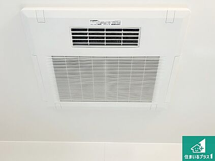 浴室暖房乾燥機