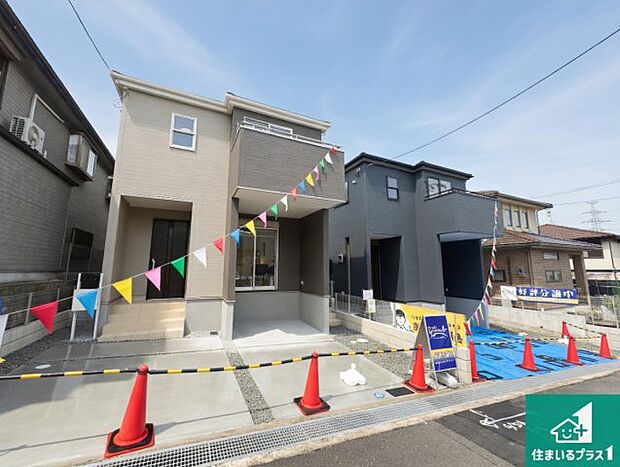 【外観】安心の10年保証！外観を美しく保ち、雨水で汚れを落とします！気になることがありましたら、お気軽にお問い合わせください！