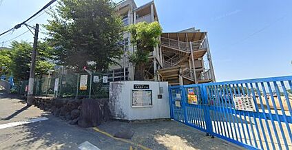 東大阪市立枚岡東小学校 徒歩700m
