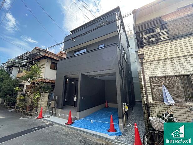 【外観】安心の10年保証!外観を美しく保ち、雨水で汚れを落とします!気になることがありましたら、お気軽にお問い合わせください!