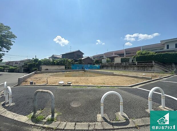 【外観】現在建築中!落ち着いた街並みで新生活を始めることが出来そう!周辺の物件も併せてご紹介させて頂きます!