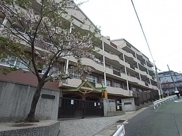 神戸市立名倉小学校