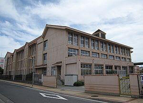 明石市立大久保中学校