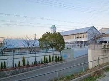幸幼稚園 徒歩733m