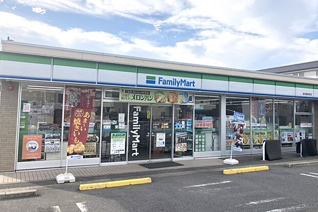ファミリマート（高浜論地町店）（約400m）