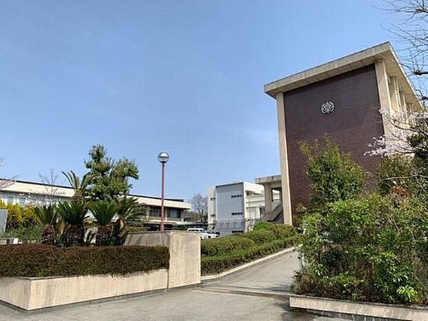 春木中学校（約1,600m）