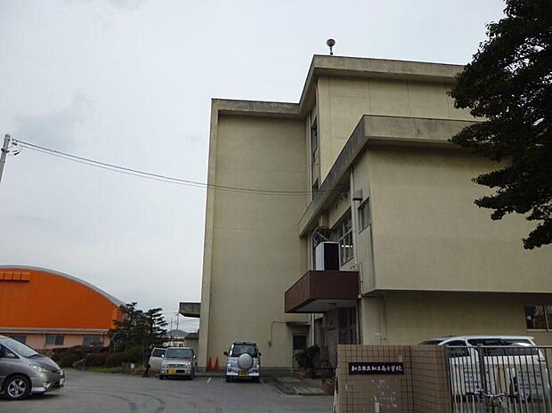 知立南小学校(約810m)
