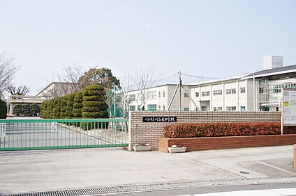 刈谷東中学校 約450～460ｍ(徒歩6分)