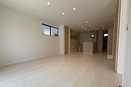 【1号地内観写真:リビング】