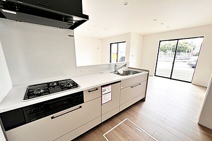 2号地内観写真：キッチン