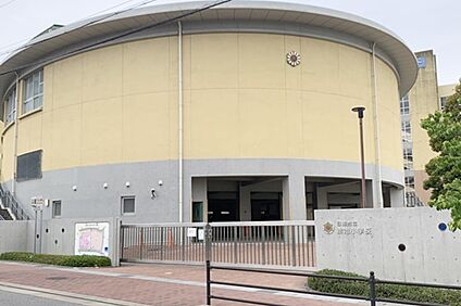赤池小学校 1600ｍ(徒歩20分)