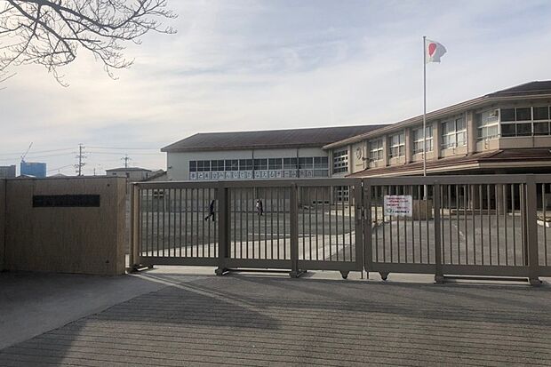 宮西小学校 徒歩15分(1200~1220m)