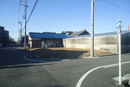 現地